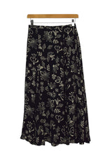 Load image into Gallery viewer, Abstract Print Skirt