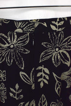 Load image into Gallery viewer, Abstract Print Skirt