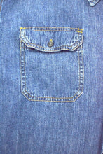 Load image into Gallery viewer, Wrangler Brand Denim Shirt