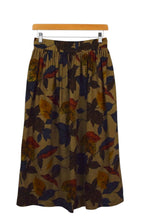 Load image into Gallery viewer, Leaf Print Skirt