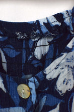 Load image into Gallery viewer, Blue Floral Print Dress