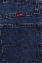 Load image into Gallery viewer, Wrangler Brand Denim Shorts