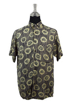 Load image into Gallery viewer, Sun Print Shirt
