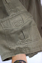 Load image into Gallery viewer, North Crest Brand Cargo Shorts