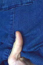 Load image into Gallery viewer, Denim Mini Skirt