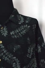 Load image into Gallery viewer, Bill Blass Brand Shirt