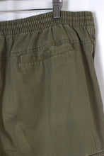 Load image into Gallery viewer, North Crest Brand Cargo Shorts