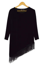 Load image into Gallery viewer, Tassled Velvet Top