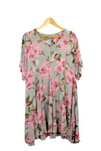 Load image into Gallery viewer, Floral Print Dress