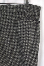 Load image into Gallery viewer, Grey Houndstooth Print Dress Pants