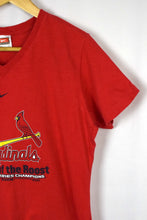 Load image into Gallery viewer, Youth/Ladies 2006 St Louis Cardinals MLB Champions T-shirt