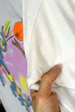 Load image into Gallery viewer, 1989 Magic Johnson Los Angeles Lakers NBA T-shirt