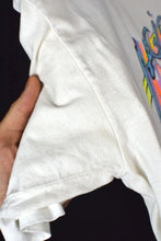 Load image into Gallery viewer, 1989 Magic Johnson Los Angeles Lakers NBA T-shirt