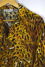 Load image into Gallery viewer, Tiger Print Blouse