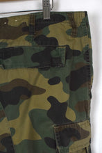 Load image into Gallery viewer, Camouflage Cargo Pants