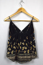 Load image into Gallery viewer, Reworked Floral Print Top