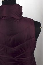 Load image into Gallery viewer, Maroon Puffer Vest