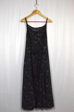Load image into Gallery viewer, Floral Print Dress