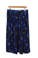 Load image into Gallery viewer, Polka Dot Floral Print Skirt