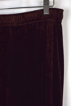 Load image into Gallery viewer, 80/90s Karen Kane Brand Skirt