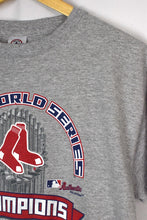 Load image into Gallery viewer, 2007 Boston Red Sox MLB T-shirt