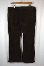 Load image into Gallery viewer, Ralph Lauren Brand Corduroy Pants