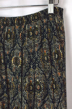 Load image into Gallery viewer, Abstract Print Skirt