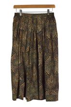 Load image into Gallery viewer, Abstract Floral Print Skirt