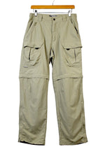 Load image into Gallery viewer, Columbia Brand Cargo Pants
