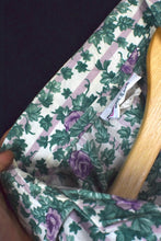 Load image into Gallery viewer, 80s/90s Floral Print Blouse