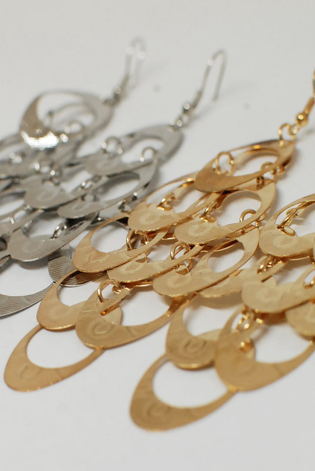 Lightweight Chandelier Oval Design Earrings