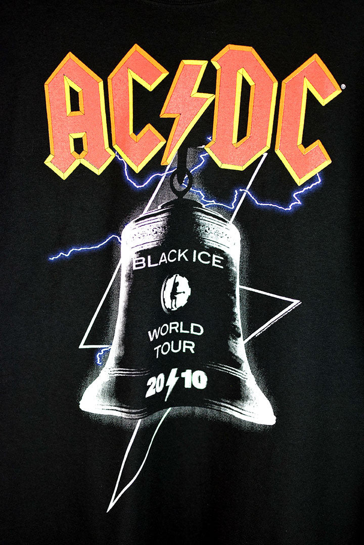 Deadstock 2010 AC/DC 'Black Ice' Tour black bell T-shirt