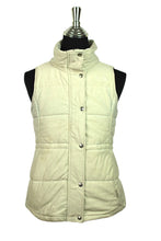 Load image into Gallery viewer, Ladies North Face Puffer Vest
