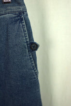 Load image into Gallery viewer, Talbots Brand Denim Skirt