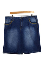 Load image into Gallery viewer, Denim Skirt