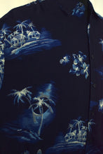 Load image into Gallery viewer, Untied Brand Hawaiian Shirt