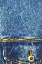 Load image into Gallery viewer, Basic Line Denim Vest