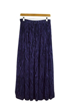 Load image into Gallery viewer, Purple Zebra Print Skirt