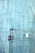 Load image into Gallery viewer, Levis Brand Denim Shirt