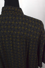 Load image into Gallery viewer, Islander Brand Shirt
