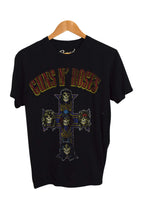 Load image into Gallery viewer, Guns &#39;N Roses T-shirt

