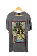 Load image into Gallery viewer, 90s/00s Obey Brand T-shirt
