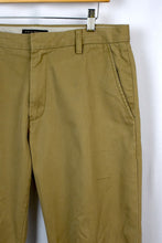 Load image into Gallery viewer, Chino Pants
