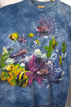 Load image into Gallery viewer, 1999 Hawaii AquariumT-shirt
