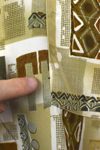 Load image into Gallery viewer, Abstract Print Shirt
