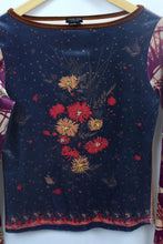 Load image into Gallery viewer, Floral Butterfly Velvet Top
