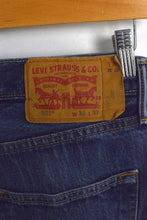 Load image into Gallery viewer, Levi Strauss &amp; Co Brand 501 Jeans
