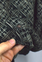Load image into Gallery viewer, Diamond Print Shirt
