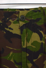 Load image into Gallery viewer, Camouflage Print Cargo Pants
