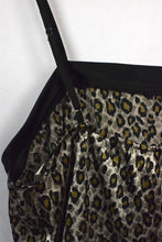 Load image into Gallery viewer, Leopard Print Top
